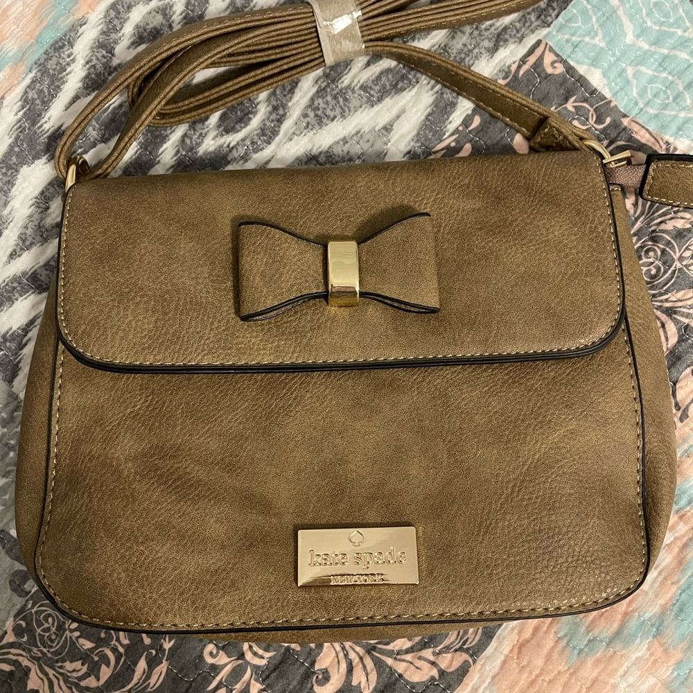 Crossbody purse